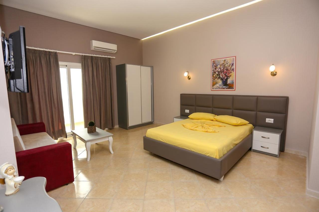 Serxhio * Sarandë