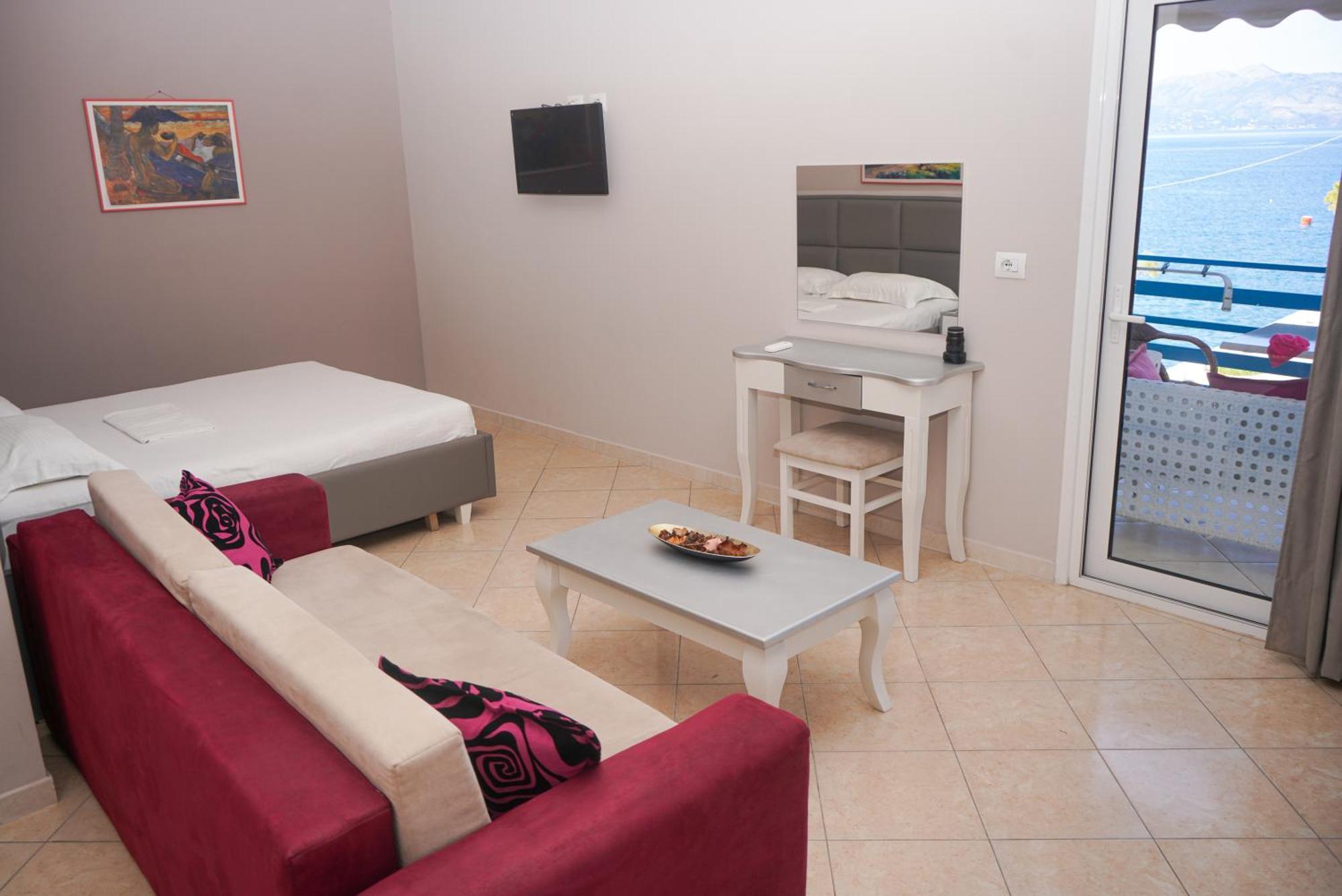 Serxhio * Sarandë